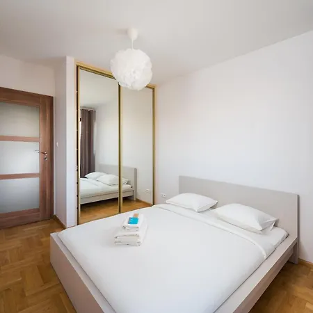 Appartamento Wronia Business Superior By Bookinghost