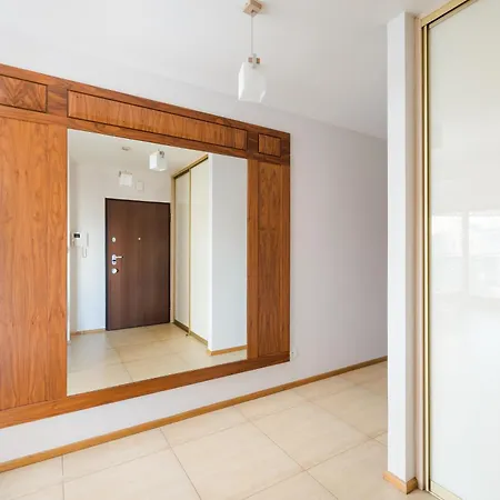 Wronia Business Superior ורשה