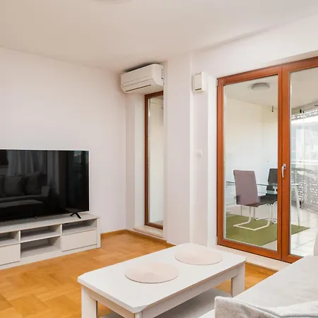 Wronia Business Superior By Bookinghost *